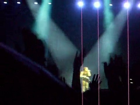 Black Eyed Peas Fergie Main Square 2 Juillet 2010