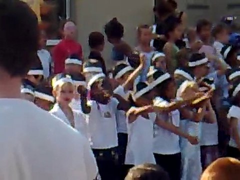 Spectacle de fin d'année coluche 2010