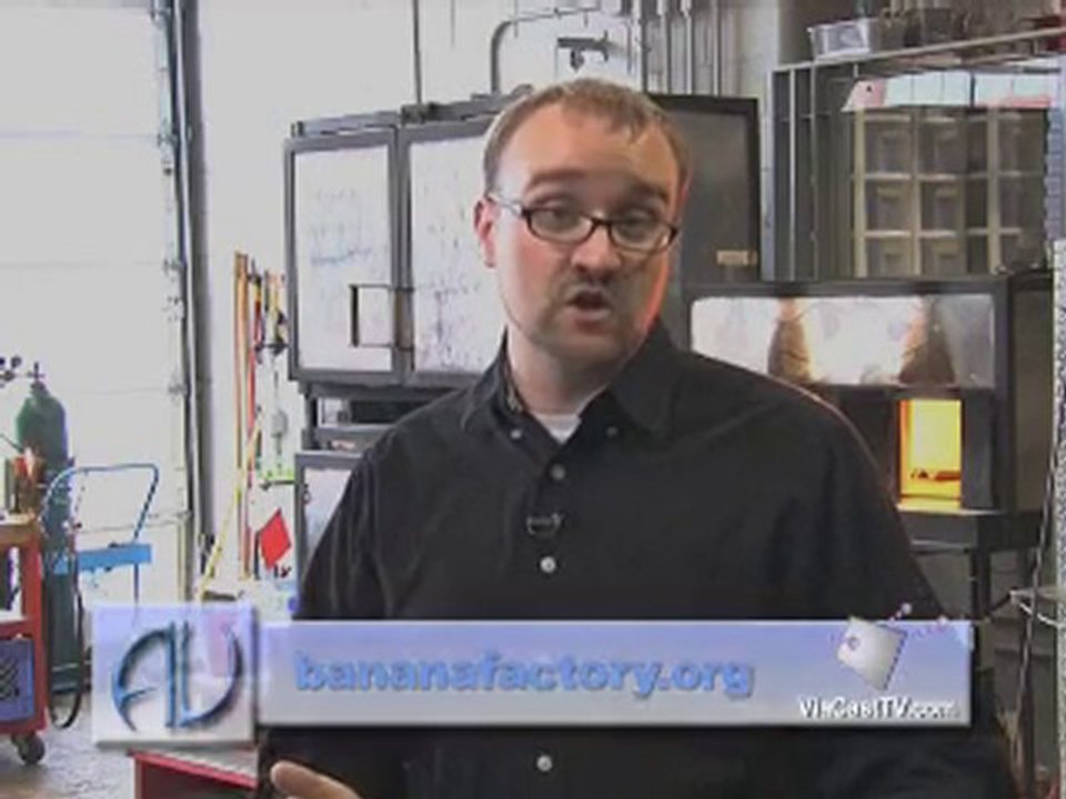Arts in the Valley GlassWorks at the Banana Factory