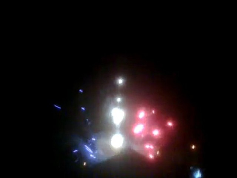 Musique de God of War pendant un feu d'artifice !