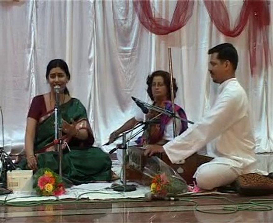 Prachi Dublay - "Sajnaa Baant Nihaarat Haari!"