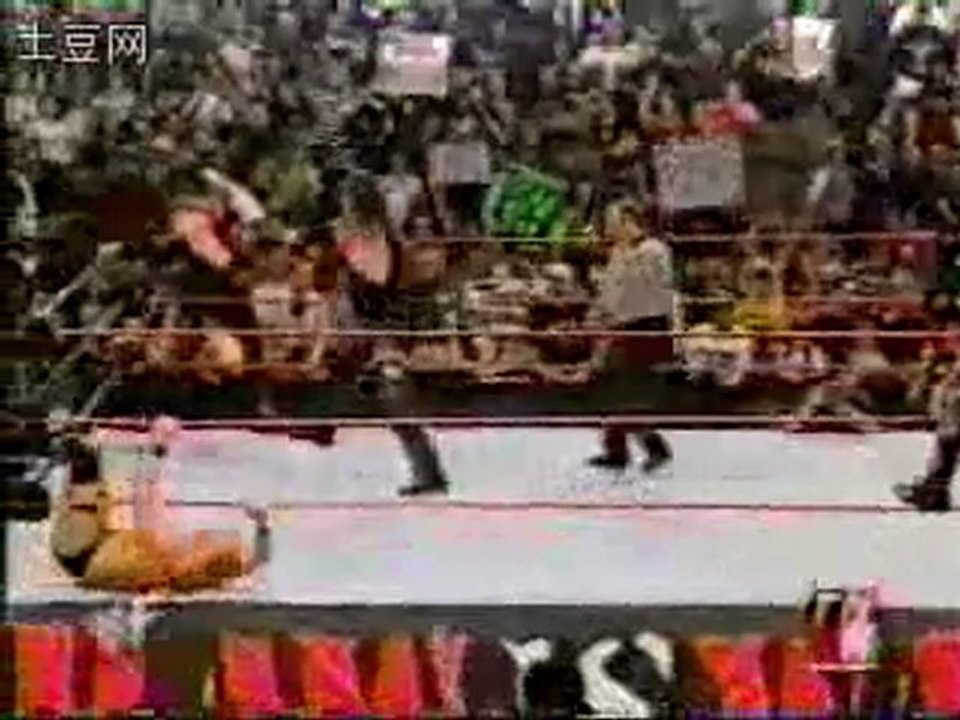 WWF - Kane , Undertaker & Hardy Boyz vs Austin , HHH, ENC