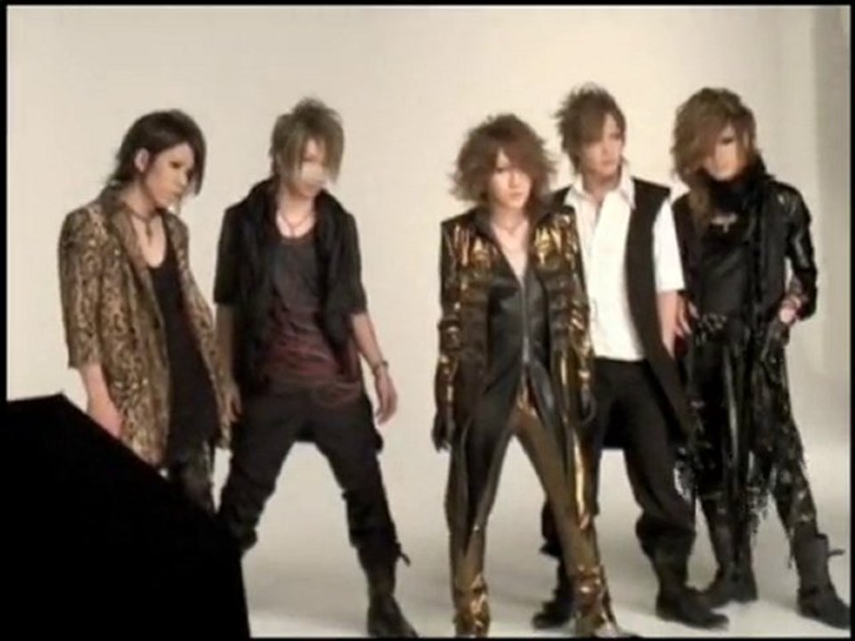 the GazettE - Zy.53 [Photoshoot & Comment]