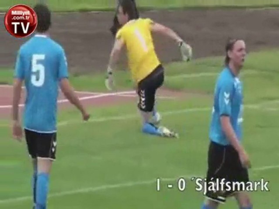 Böyle kaleci düşman başına