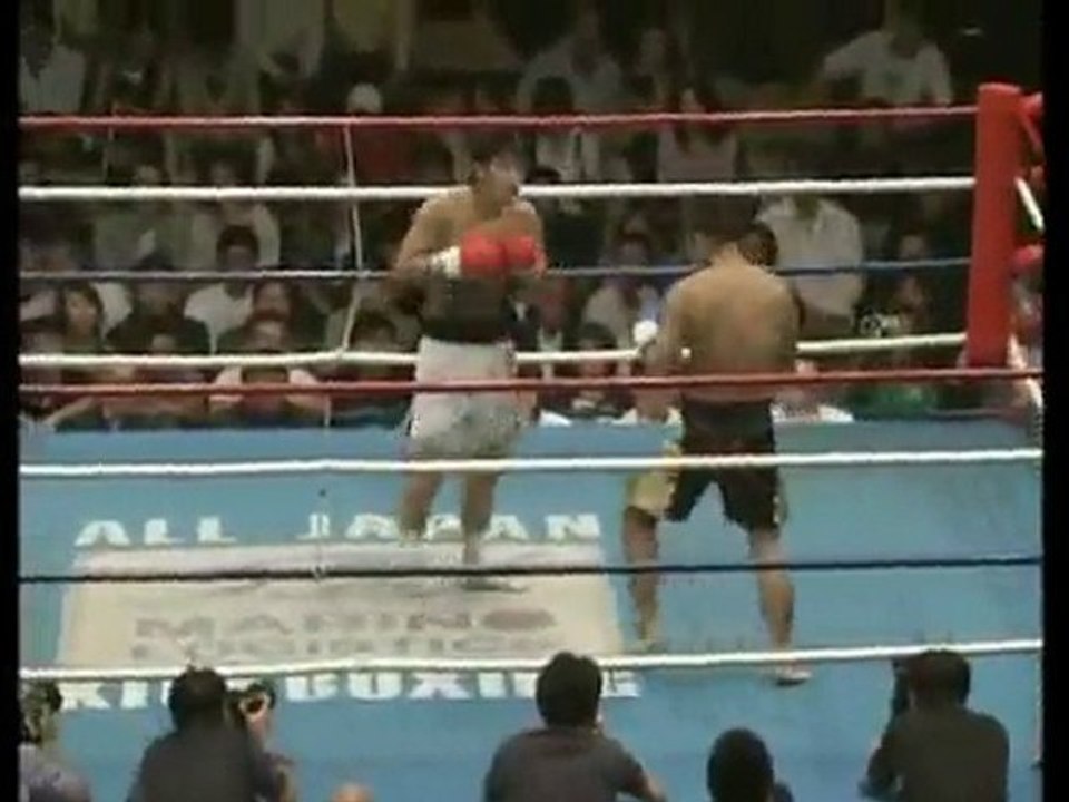 Yuya Yamamoto vs. Hiroyuki Takaya (All Japan Kickboxing)