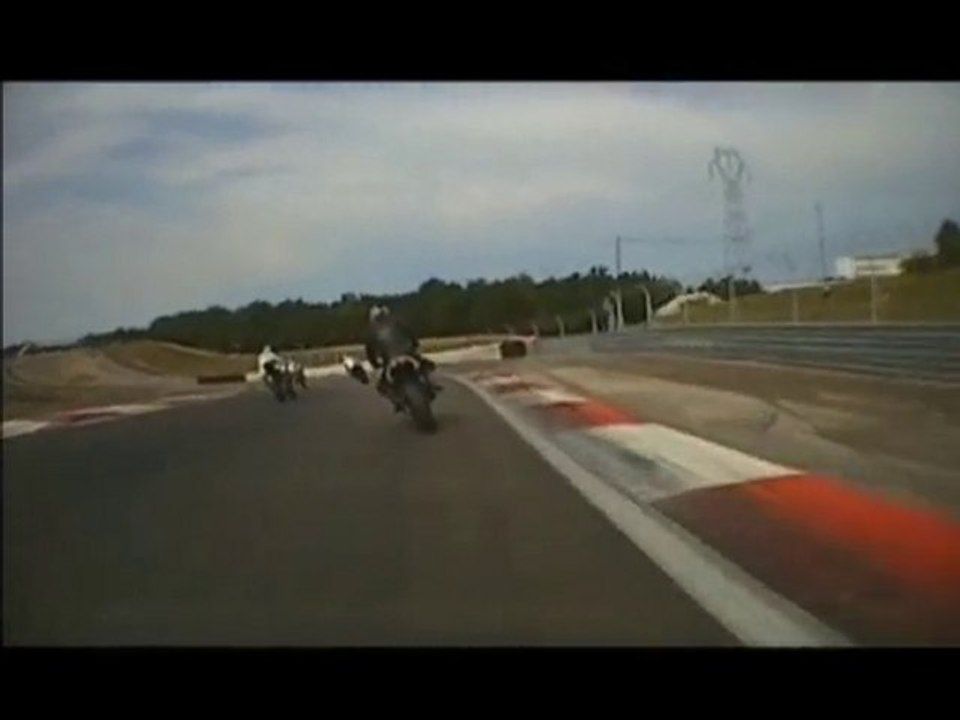 Dijon 12 juillet 2010 filmé par un 1000 gex