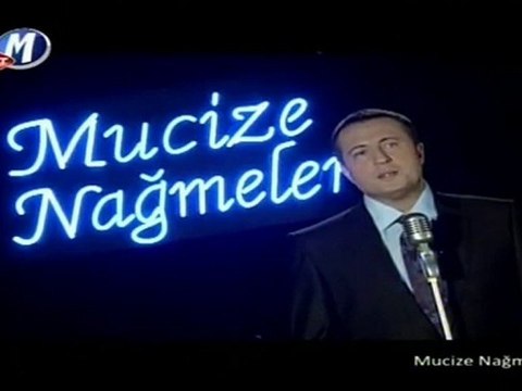 Zahide'm & Fincanın Etrafı Yeşil & Nar Tanesi