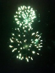 feu artifice du 14 juillet 2010 a villeneuve le roi parti 1