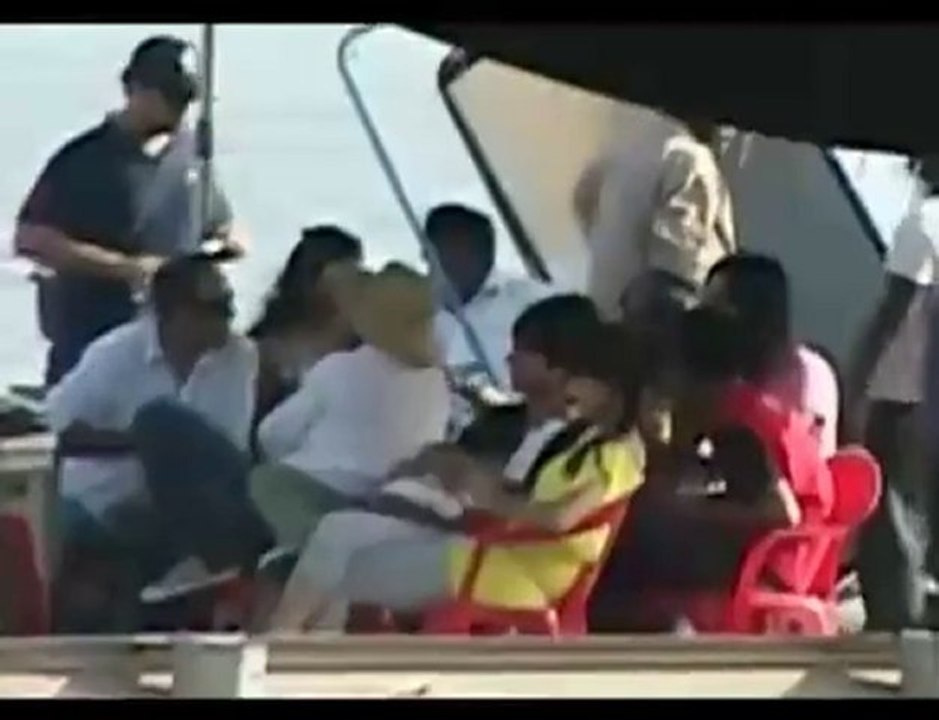 Genelia and shahid's 'CHANCE PE DANCE' on Sets {SVR STUDIOS}