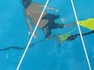 Lino Cosso se tire à la chaine d'ancre