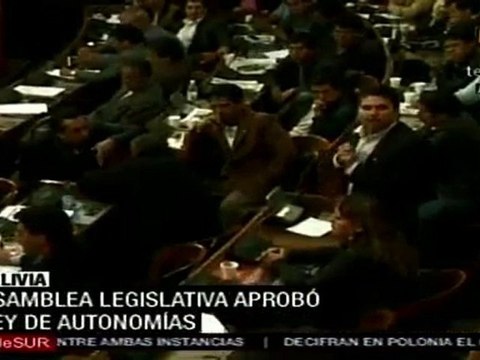 Aprueban Ley Orgánica de Autonomías en Bolivia