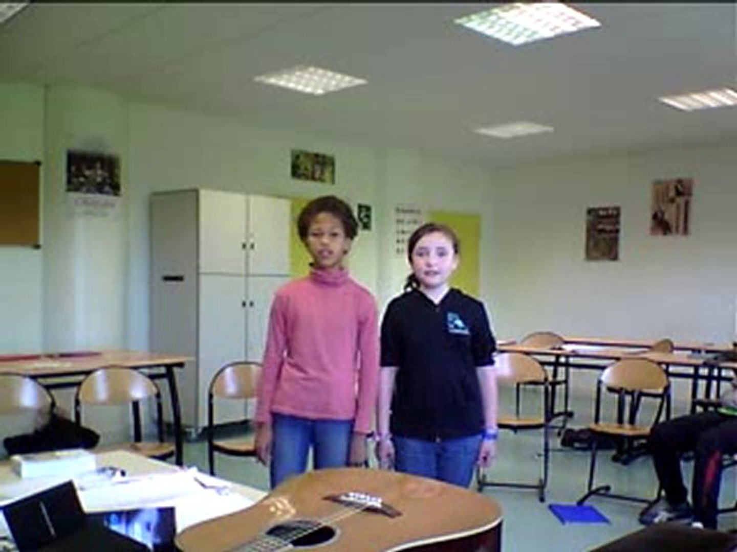 adji-rama et alicia chantent rihana