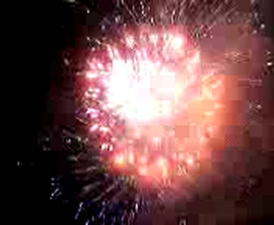 Feu D'artifice - Pont du Chateaux 2010