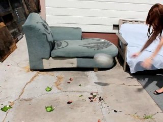 Lindsay Lohan Loses Her Mind!