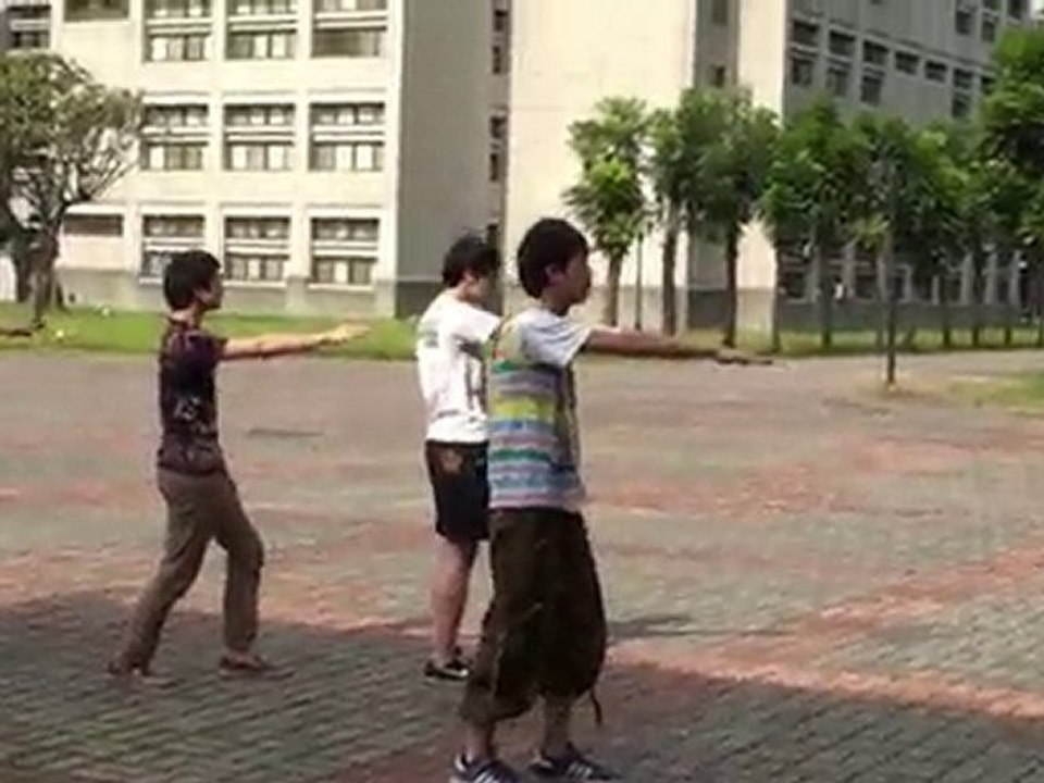 逗趣人早操加分題