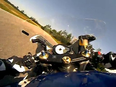 roulage piste du 17/07/10 circuit chenevières 600 gsxr K1