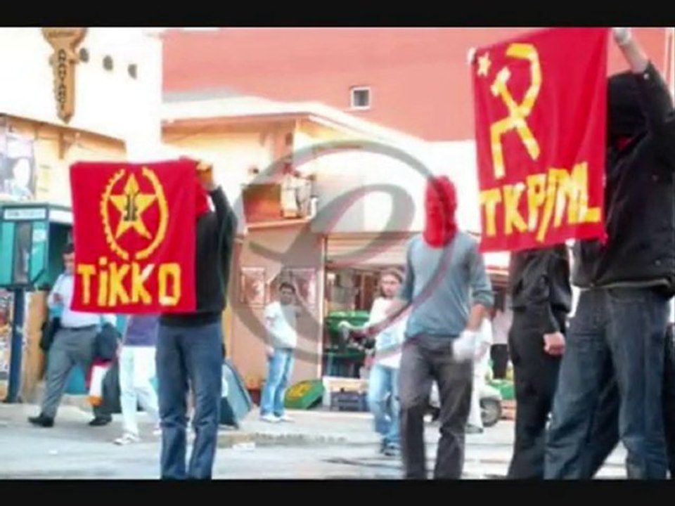 TKP/ML TİKKO 1 MAYIS MAHALLESİNDE EYLEM YAPTI