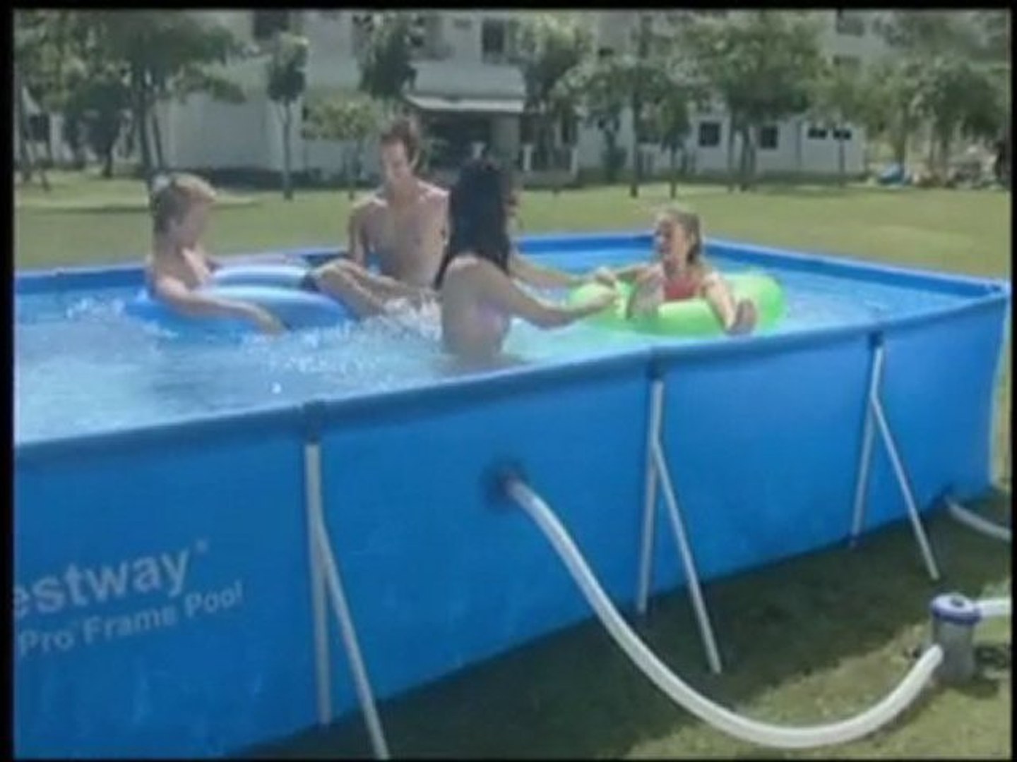 Installation piscine Bestway STEEL FRAME VigiPiscine - Vidéo Dailymotion