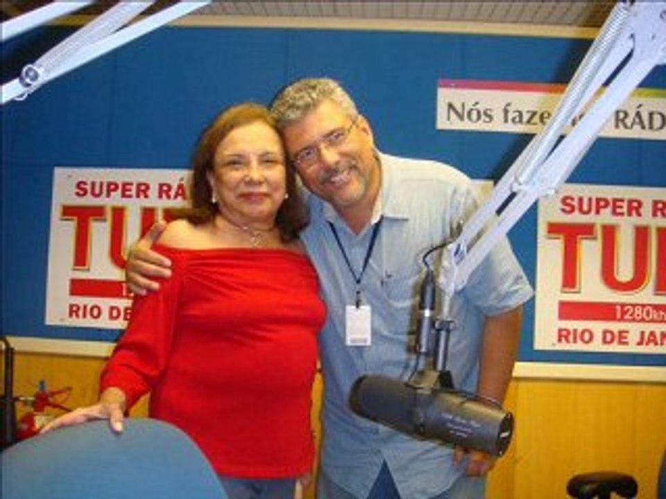 Barbosinha cala a boca de debatedora