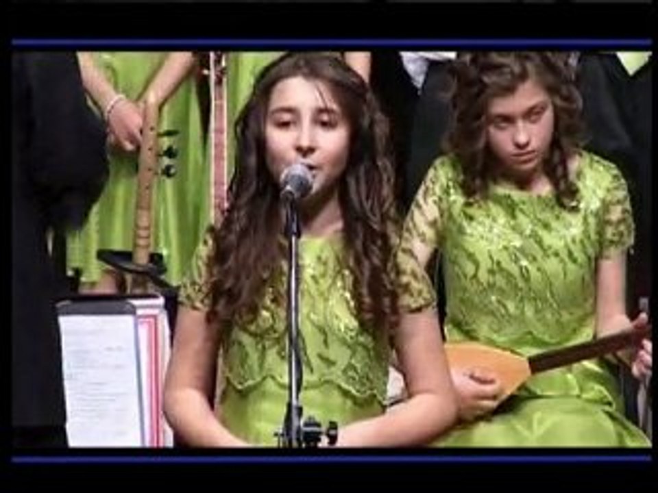 Zeynep Akın - Altın Hızmav Mülayim