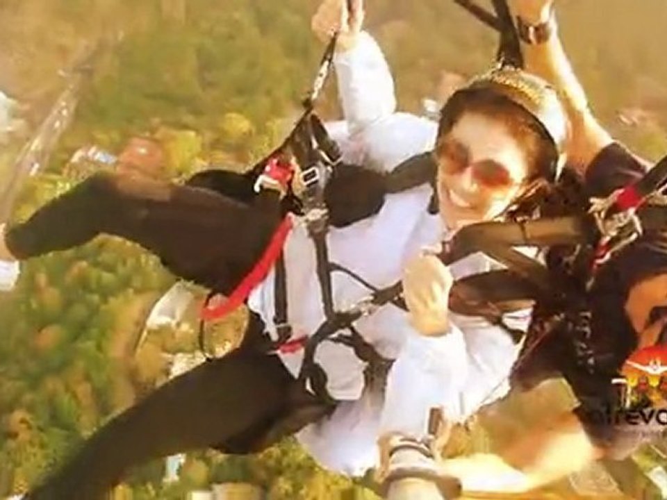 (HD) Voo Duplo de Parapente no Rio :: Pedra da Gávea (2010)