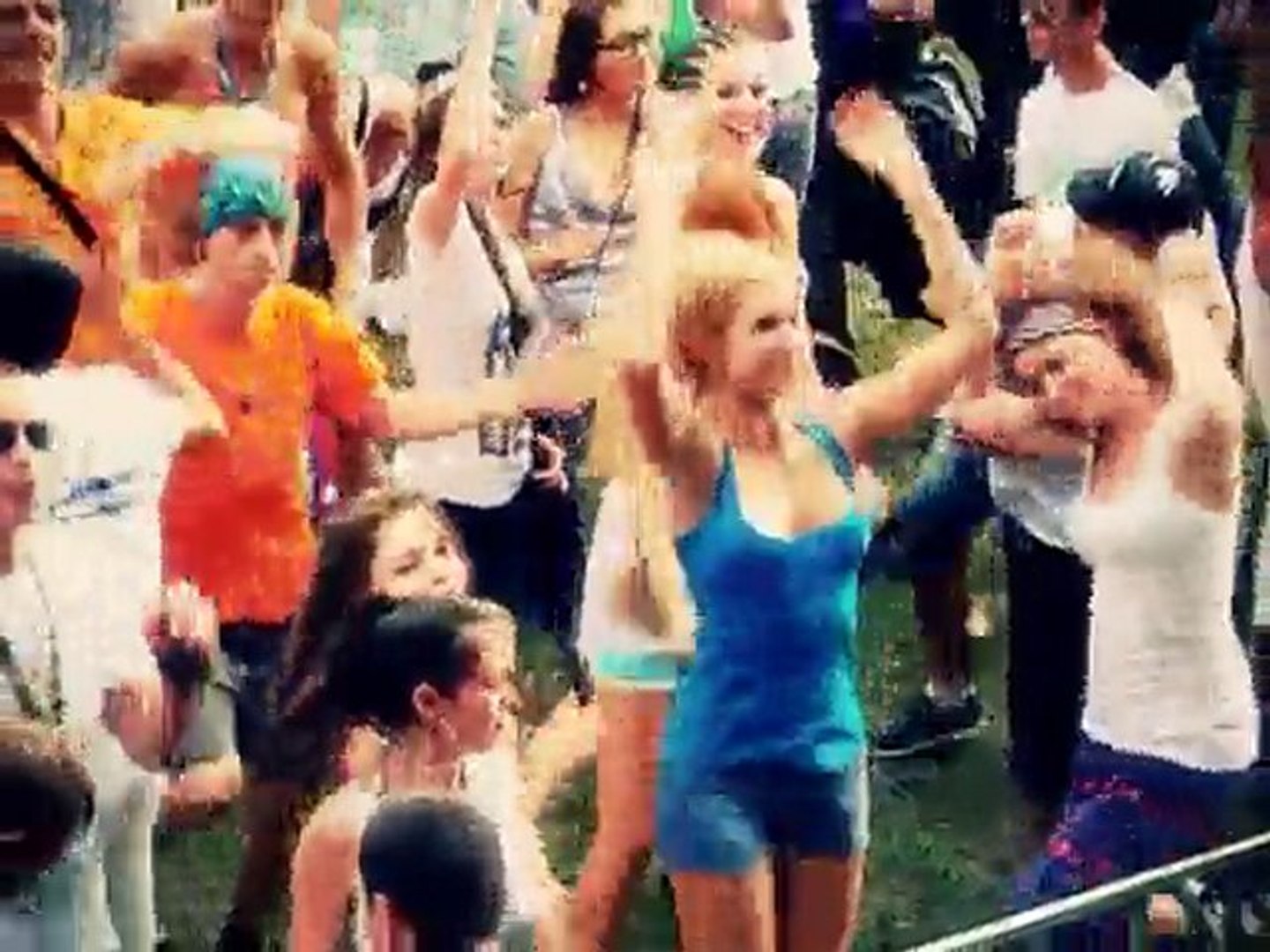 ⁣DVJ Burzhuy@Global Gathering Ukraine 2010