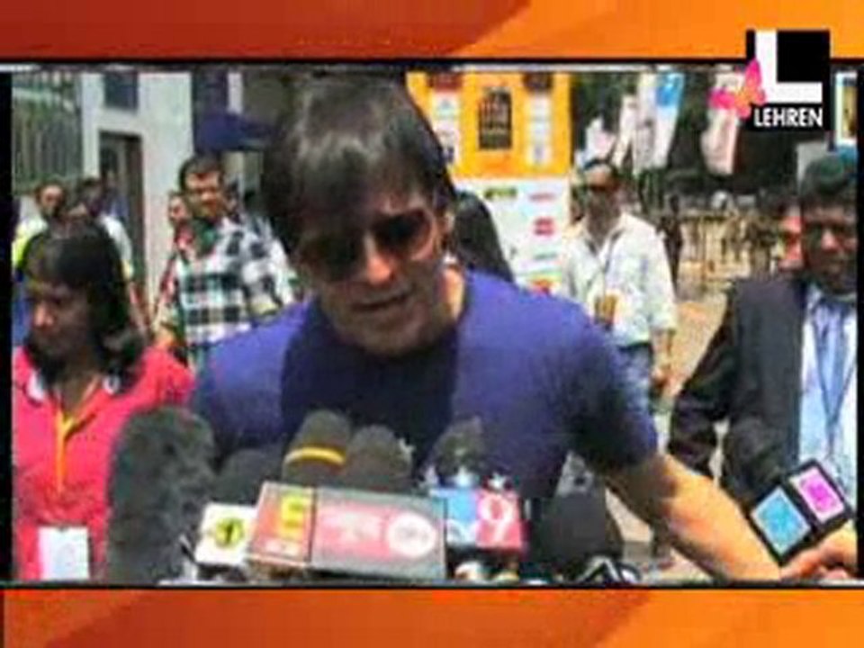 Abhi Praises Vivek