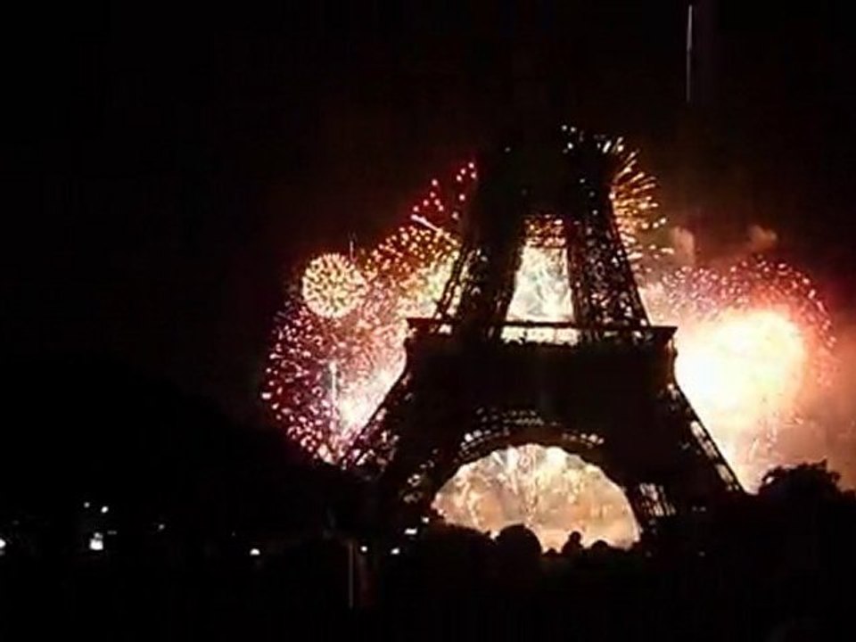 Feu d'artifice Tour Eiffel 14 juillet 2010