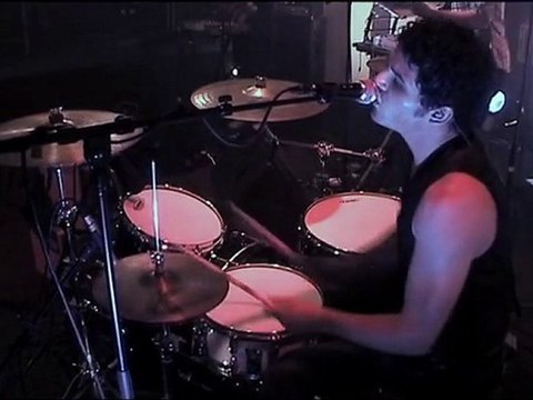 Colt Silvers - Night of the Living Robots (Live)