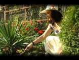 YouTube- Janina Libera 'W moim ogrodzie'