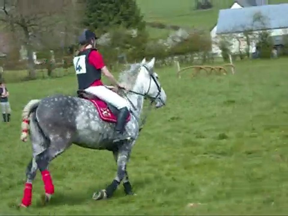 porte ouverte des ecuries des tilleuls 1ere partie