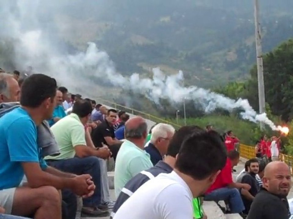 Πλάνα από το φιλικό του Ατρομήτου με τον Ολυμπι...