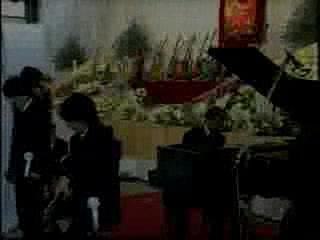 X japan - forever love (hide funeral)