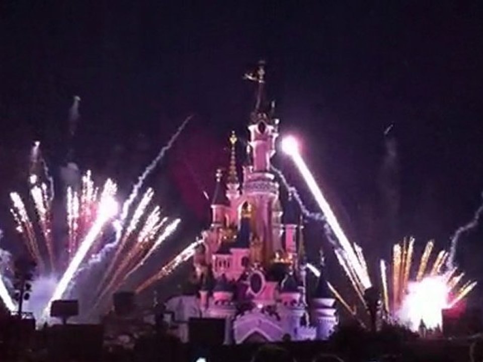 feu artifice disney 2010 i phone 4