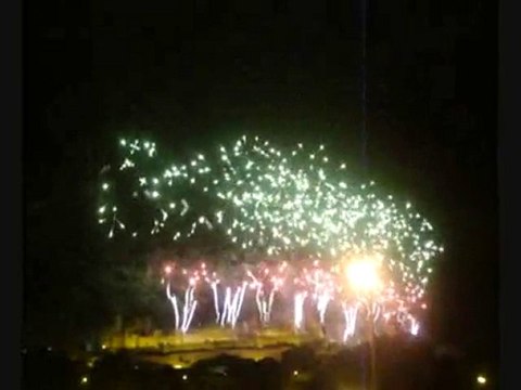FEU D'ARTIFICE CARCASSONNE 14 JUILLET 2010