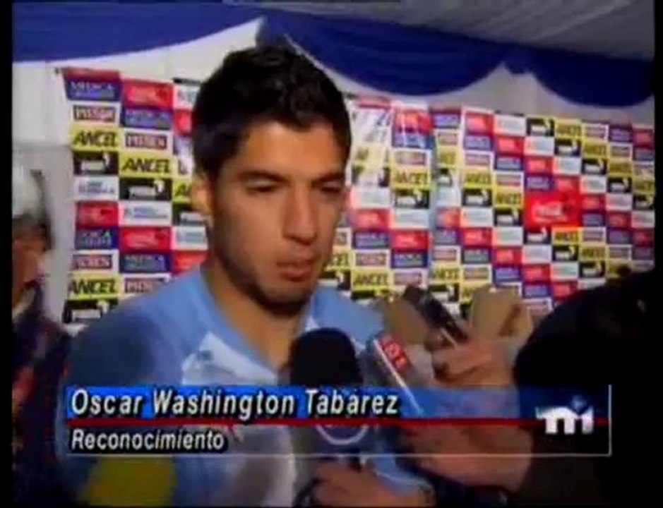 Uruguay- Felicitaron al Maestro