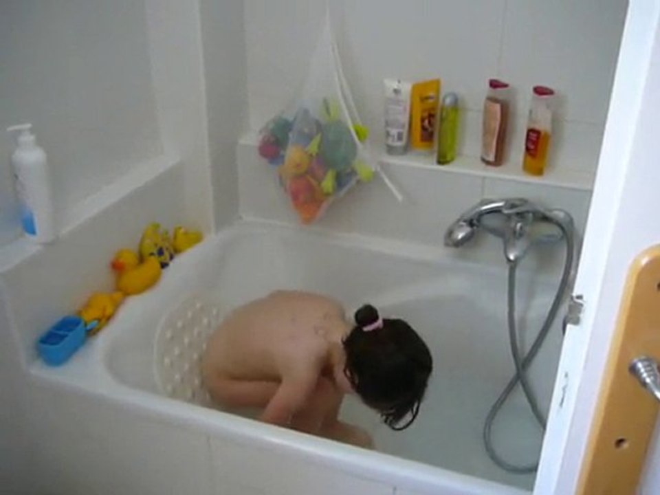 29-06-10- Bain Zoéline