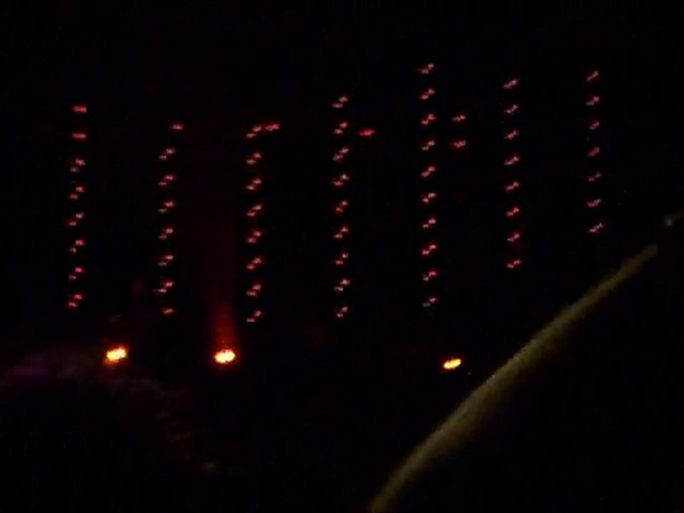 David Guetta Love is Gone Main Square 2 Juillet 2010