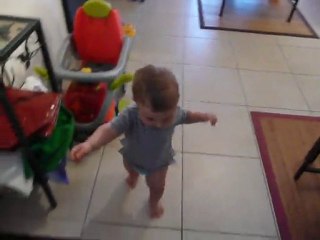 Premiers pas de Timoté, seul