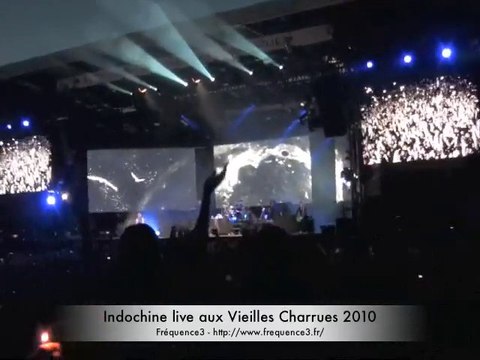 Indochine J'ai demandé à la lune live Vieilles Charrues 2010