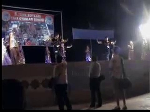 5. Gemlik Türk Boyları Şenliği Azeri Halk Dansları