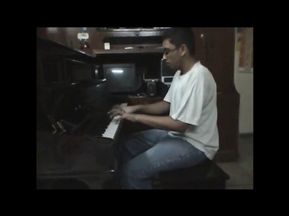 Zara Hole Hole Chalo (YouTube)