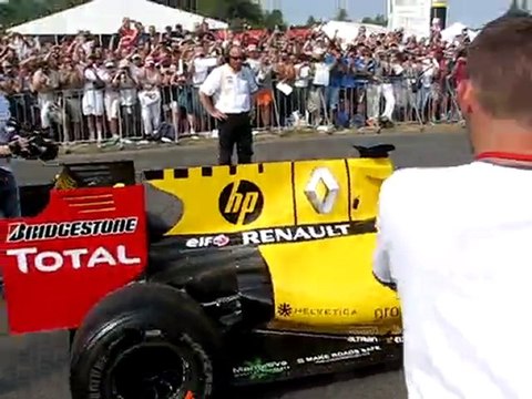 Renault F1 Team Roadshow - Poznań
