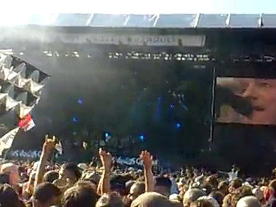 Gaëtan Roussel aux Vieilles Charrues 2010 : Inside/Outside