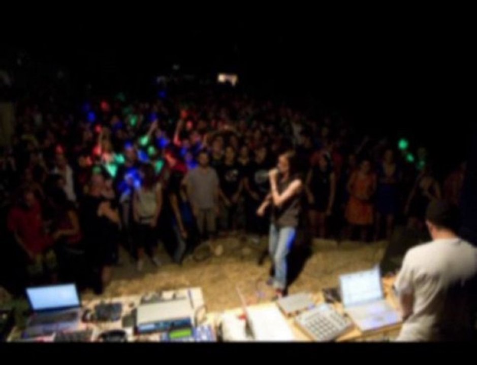 FREESTYLE RADIO- IN DA ZONE -FESTIVAL HIP-HOP DE SAINTé- 3/3