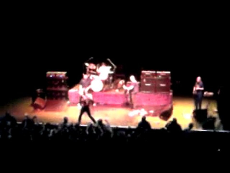 IGGY AND THE STOOGES PARIS OLYMPIA 7/07/210