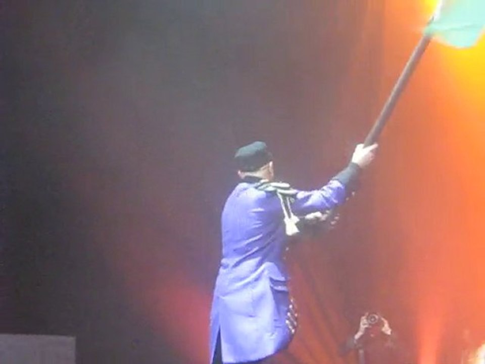 TOUS LE MEME DRAPEAU  --  FOREST NATIONAL 3 MARS 2010