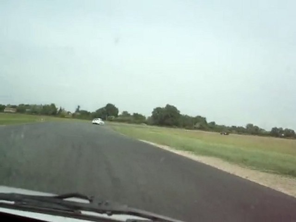 205 gti vs clio 16 Lurcy levis 29/05/10