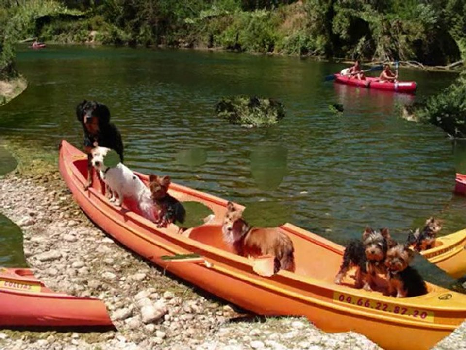 Skadia fait du canoë