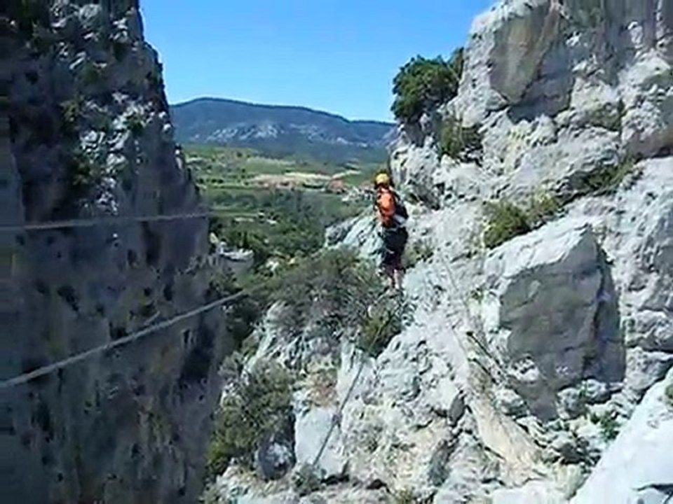 Premier pont de singe via ferrata de saint paul de fenouille